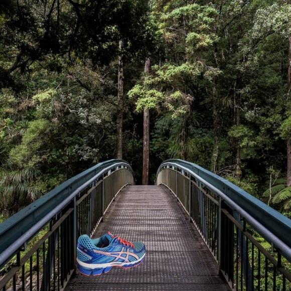 Poshmark Womans Special Aiscs size 8 running walking outdoorsy combo pack - Picture 11 of 11